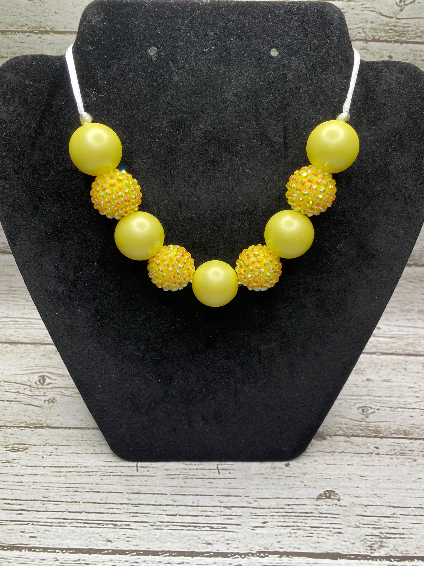 Daffodil Necklace